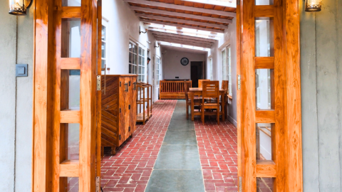 Birdsong Bungalow pangot